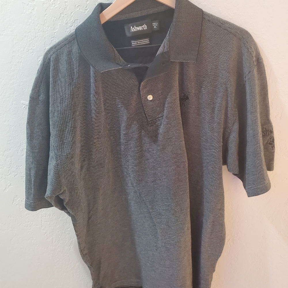 Ashworth golf polo black and gray with sleeve logo